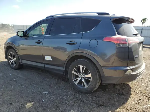 JTMWFREV8JJ208253 2018 TOYOTA RAV 4 - Image 2