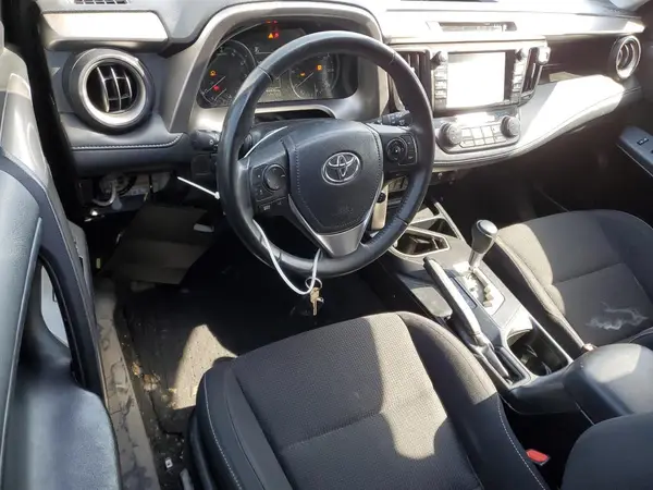 JTMWFREV8JJ208253 2018 TOYOTA RAV 4 - Image 8