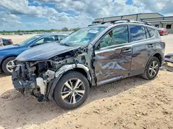 JTMWFREV8JJ728372 2018 TOYOTA RAV 4