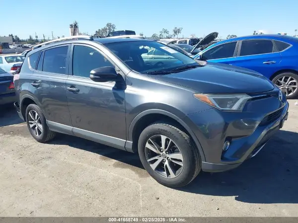 JTMWFREV9GD087496 2016 TOYOTA RAV 4 - Image 1