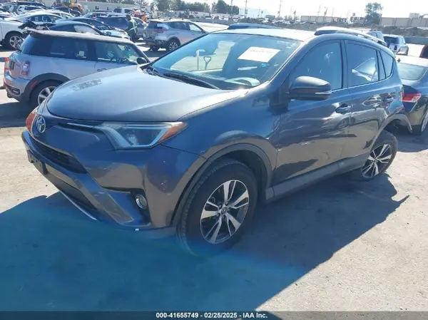 JTMWFREV9GD087496 2016 TOYOTA RAV 4 - Image 2