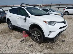 JTMWFREV9HD094790 2017 TOYOTA RAV 4