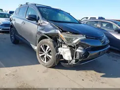 JTMWFREV9HD100555 2017 TOYOTA RAV 4