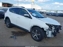 JTMWFREV9HD100622 2017 TOYOTA RAV 4