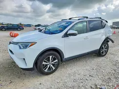JTMWFREV9HD105657 2017 TOYOTA RAV 4