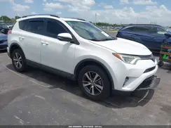 JTMWFREV9HJ102338 2017 TOYOTA RAV 4