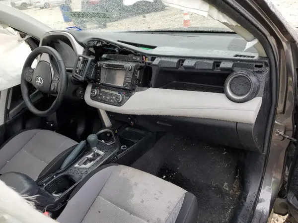 JTMWFREV9HJ103246 2017 TOYOTA RAV 4 - Image 8