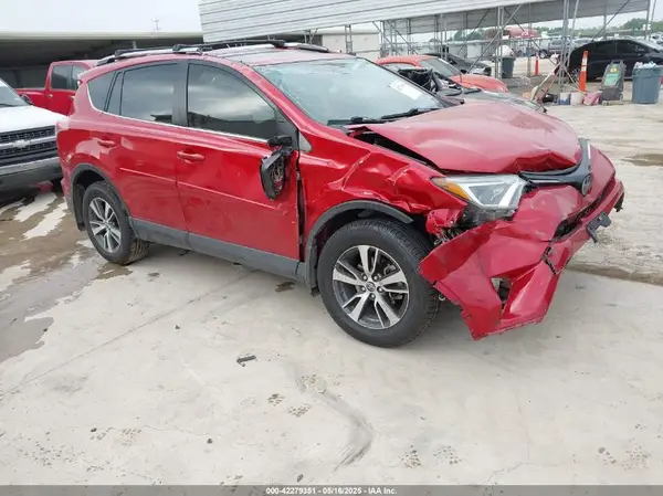 JTMWFREV9HJ109712 2017 TOYOTA RAV 4 - Image 1
