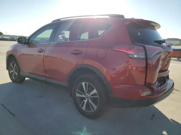 JTMWFREV9HJ121620 2017 TOYOTA RAV 4 - Image 2