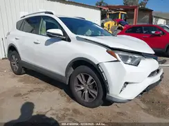 JTMWFREV9HJ128521 2017 TOYOTA RAV 4