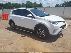 JTMWFREV9HJ139504 2017 TOYOTA RAV 4