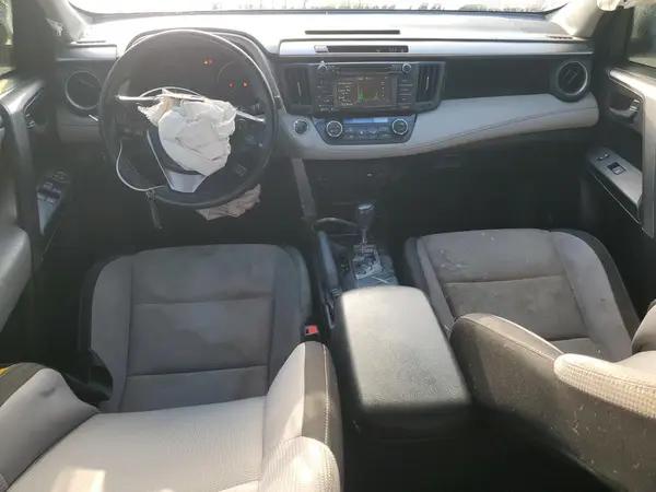JTMWFREV9HJ140541 2017 TOYOTA RAV 4 - Image 8