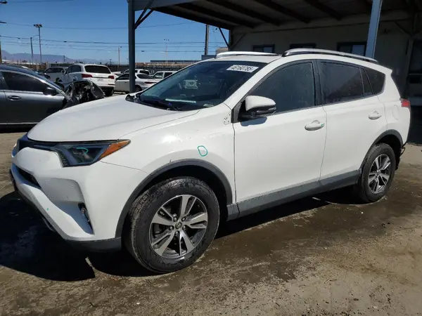 JTMWFREV9HJ144198 2017 TOYOTA RAV 4 - Image 1
