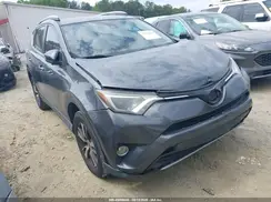 JTMWFREV9JD112856 2018 TOYOTA RAV 4