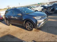 JTMWFREV9JD118155 2018 TOYOTA RAV 4