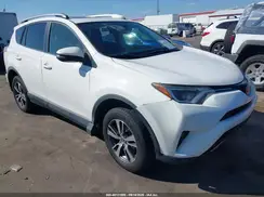 JTMWFREV9JJ160276 2018 TOYOTA RAV 4