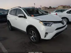 JTMWFREV9JJ167907 2018 TOYOTA RAV 4