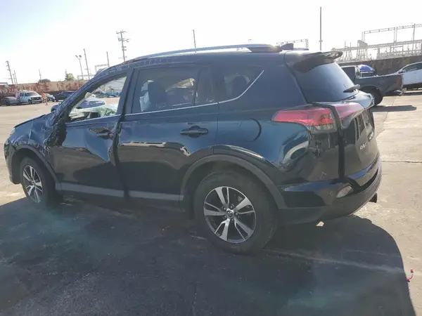 JTMWFREV9JJ182312 2018 TOYOTA RAV 4 - Image 2