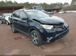 JTMWFREV9JJ732916 2018 TOYOTA RAV 4