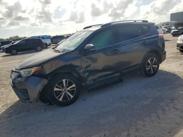 JTMWFREV9JJ738425 2018 TOYOTA RAV 4 - Image 1