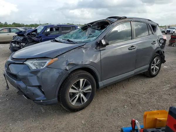 JTMWFREVXHD103691 2017 TOYOTA RAV 4 - Image 1