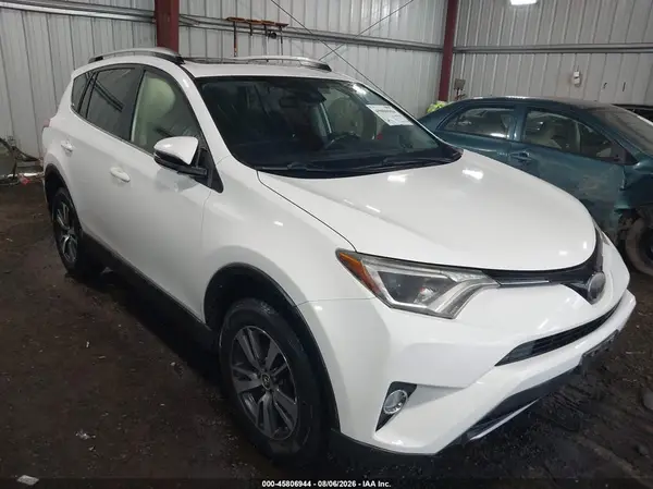 JTMWFREVXHJ714080 2017 TOYOTA RAV 4 - Image 1