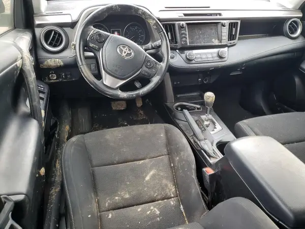 JTMWFREVXHJ722244 2017 TOYOTA RAV 4 - Image 8