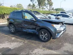 JTMWFREVXJD117337 2018 TOYOTA RAV 4