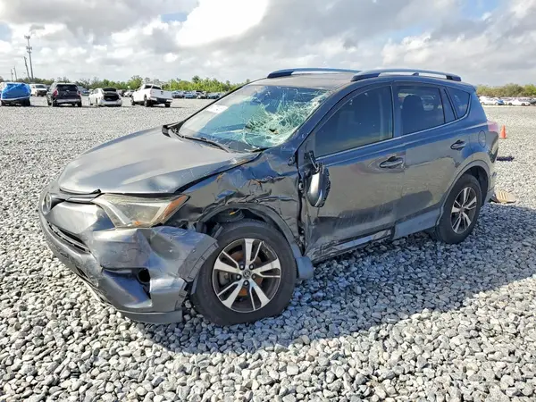 JTMWFREVXJD132792 2018 TOYOTA RAV 4 - Image 1