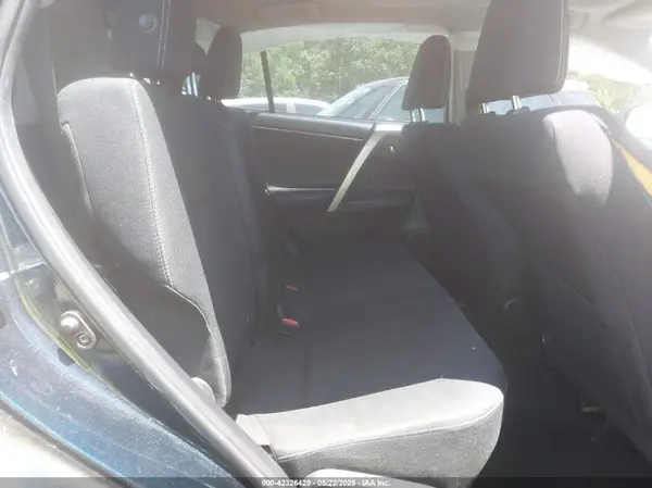 JTMWFREVXJJ171545 2018 TOYOTA RAV 4 - Image 8