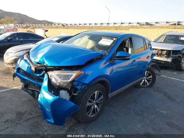 JTMWFREVXJJ191164 2018 TOYOTA RAV 4 - Image 2
