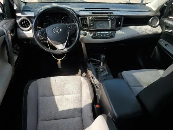 JTMWFREVXJJ195182 2018 TOYOTA RAV 4 - Image 8