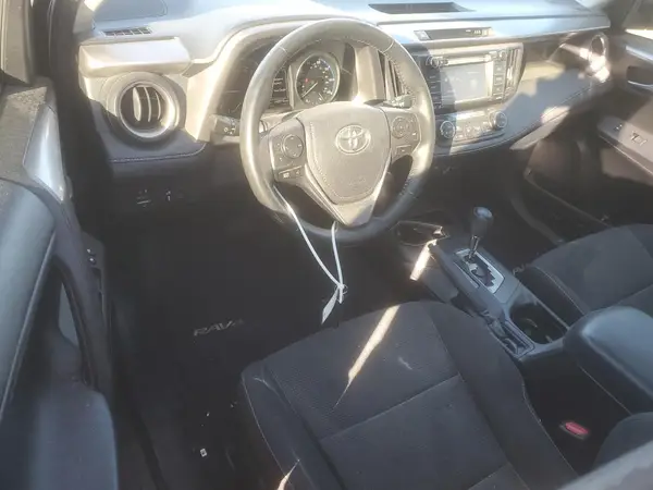 JTMWFREVXJJ737719 2018 TOYOTA RAV 4 - Image 8