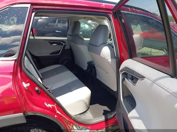 JTMY1RFV0KD003354 2019 TOYOTA RAV 4 - Image 8