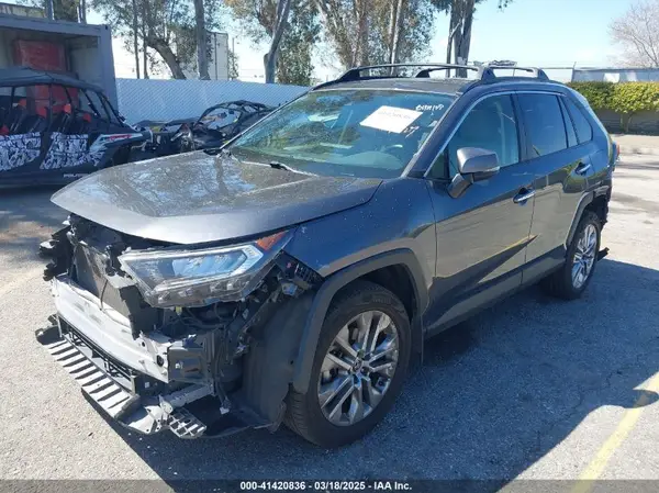 JTMY1RFVXKD029461 2019 TOYOTA RAV 4 - Image 2