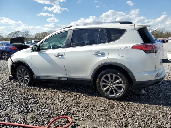 JTMYFREV0JJ171319 2018 TOYOTA RAV 4 - Image 2