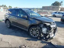 JTMYFREV1HJ141062 2017 TOYOTA RAV 4