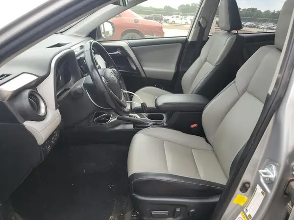 JTMYFREV1JJ197573 2018 TOYOTA RAV 4 - Image 8