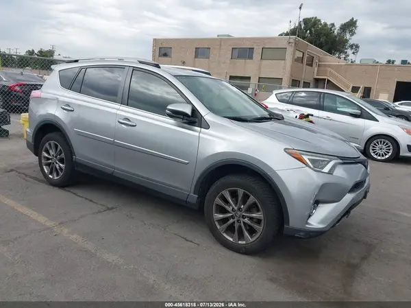 JTMYFREV2JJ180782 2018 TOYOTA RAV 4 - Image 1