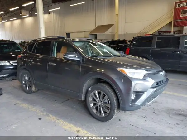 JTMYFREV2JJ734015 2018 TOYOTA RAV 4 - Image 1