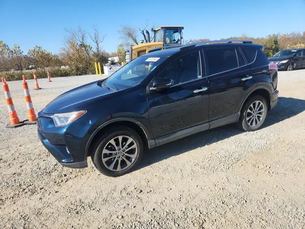 JTMYFREV3HJ125493 2017 TOYOTA RAV 4 - Image 1