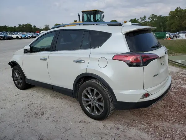 JTMYFREV5HJ149701 2017 TOYOTA RAV 4 - Image 2