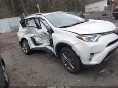 JTMYFREV5JJ197012 2018 TOYOTA RAV 4