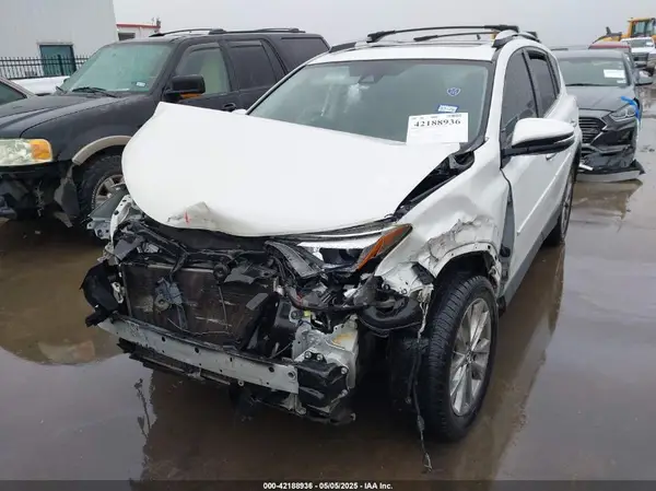 JTMYFREV6GJ061593 2016 TOYOTA RAV 4 - Image 2