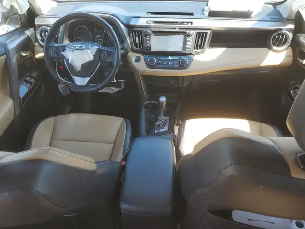 JTMYFREV6JJ190070 2018 TOYOTA RAV 4 - Image 8