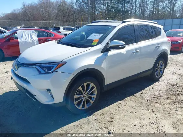 JTMYFREV6JJ206106 2018 TOYOTA RAV 4 - Image 2
