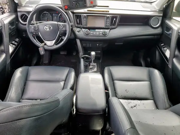 JTMYFREV7HJ712098 2017 TOYOTA RAV 4 - Image 8