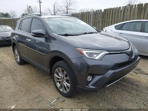 JTMYFREV8GJ086589 2016 TOYOTA RAV 4 - Image 1