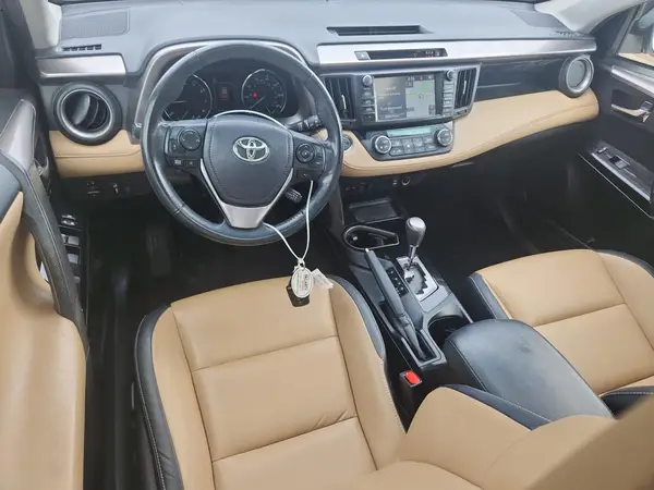 JTMYFREV9JJ188751 2018 TOYOTA RAV 4 - Image 8