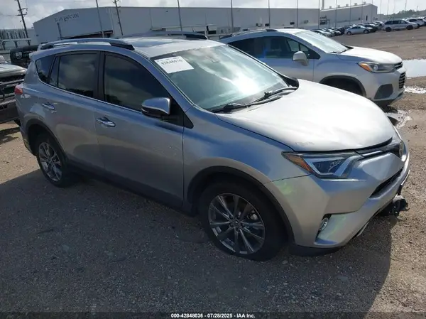 JTMYFREV9JJ207511 2018 TOYOTA RAV 4 - Image 1